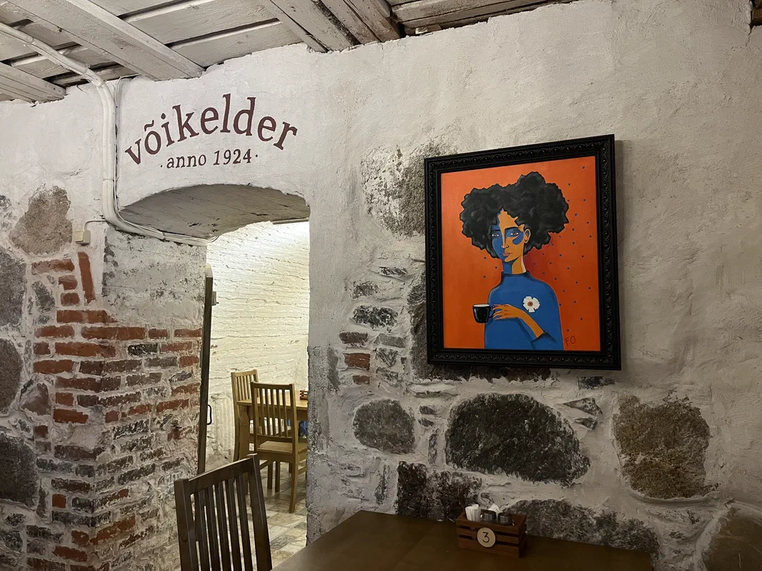 The text on the wall says "butter cellar".
