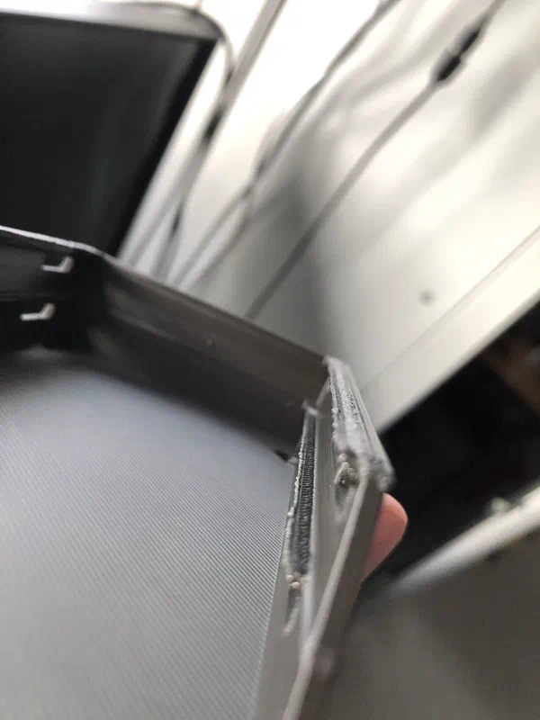 Some 3D printing related inconsistencies, but nothing serious.