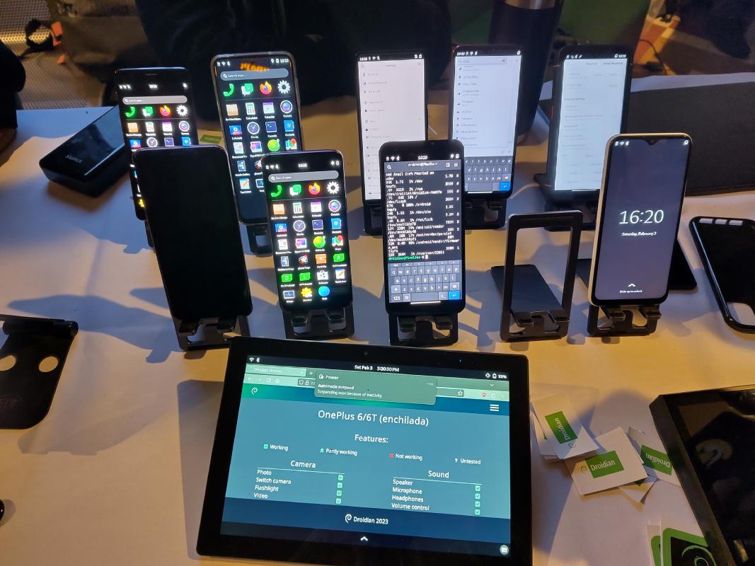 Plain old Linux? On my phone? It's more likely than you think!
